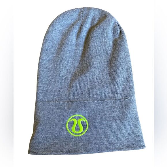 Lululemon Warm Revelation Beanie One Size Heathered Rhino Grey/Highlight Yellow - Picture 3 of 8